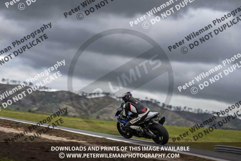 cadwell no limits trackday;cadwell park;cadwell park photographs;cadwell trackday photographs;enduro digital images;event digital images;eventdigitalimages;navarra;no limits trackdays;peter wileman photography;racing digital images;trackday digital images;trackday photos